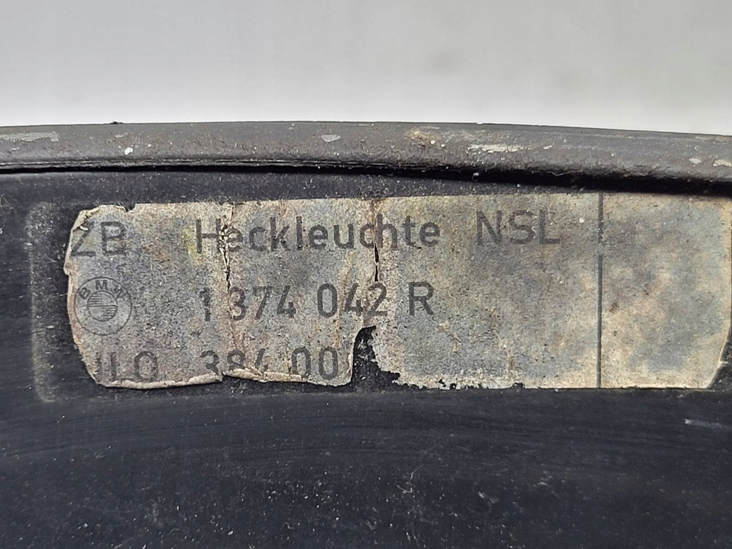 light right rear part BMW 735I E32 3,5 and 1374042R