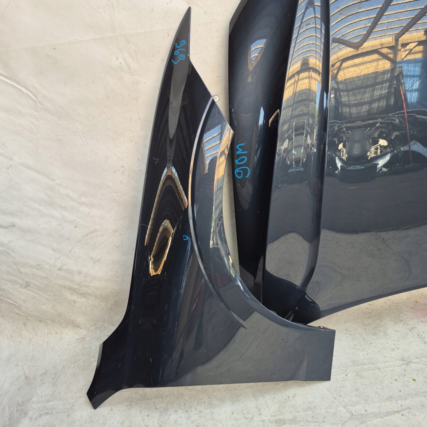 VOLVO XC60 II 17- fender right front front