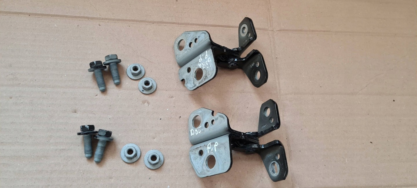 Jeep Grand Cherokee WL 2022 hinge hinges door right right front PXJ KPL