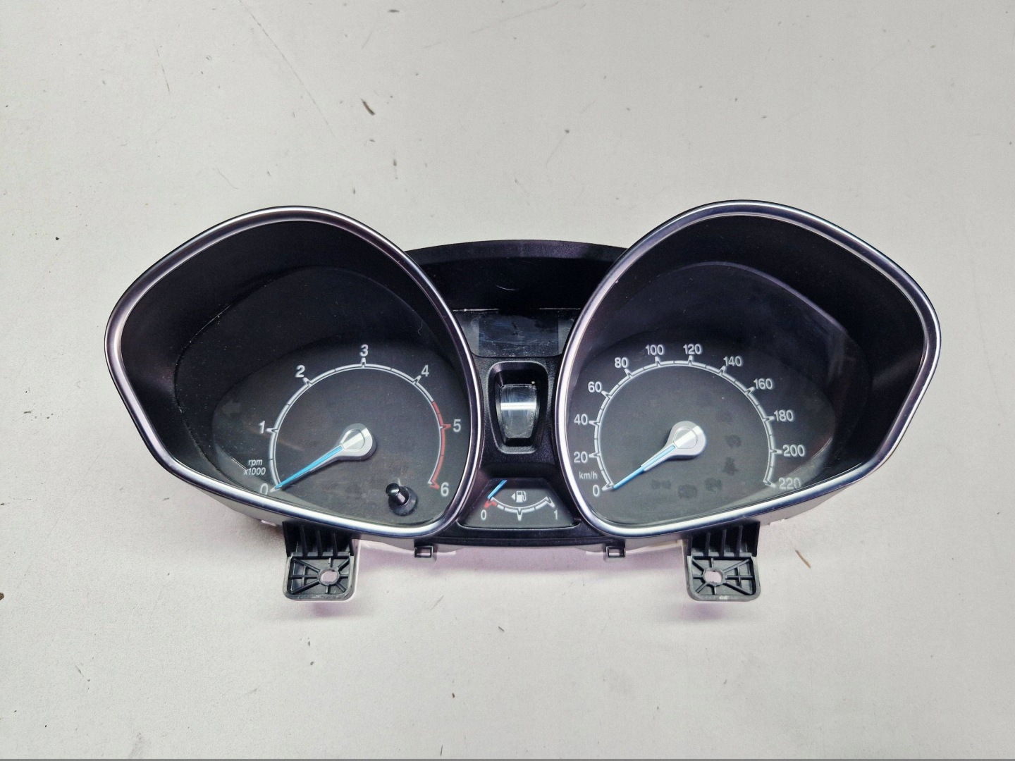 dials dials Ford B-MAX 1.6 TDCI AV1T10849GF