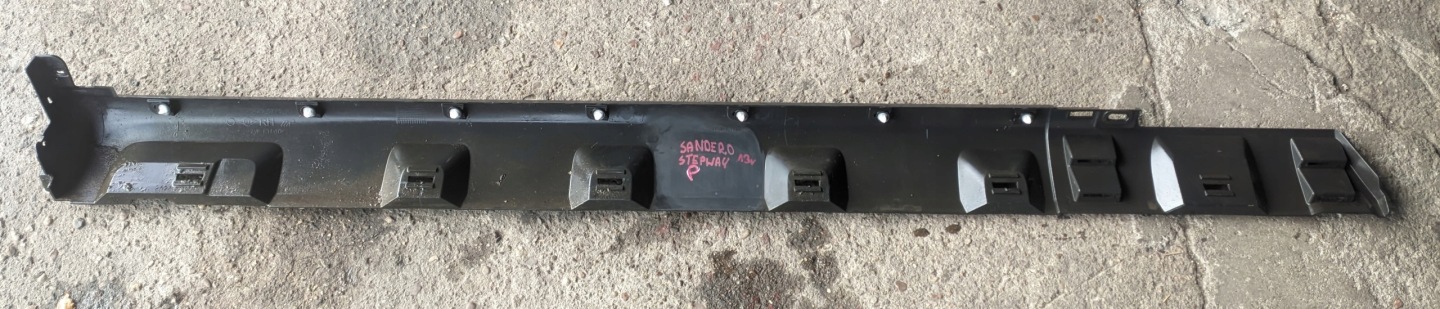 DACIA SANDERO II STEPWAY 13R moulding threshold right 764260776R