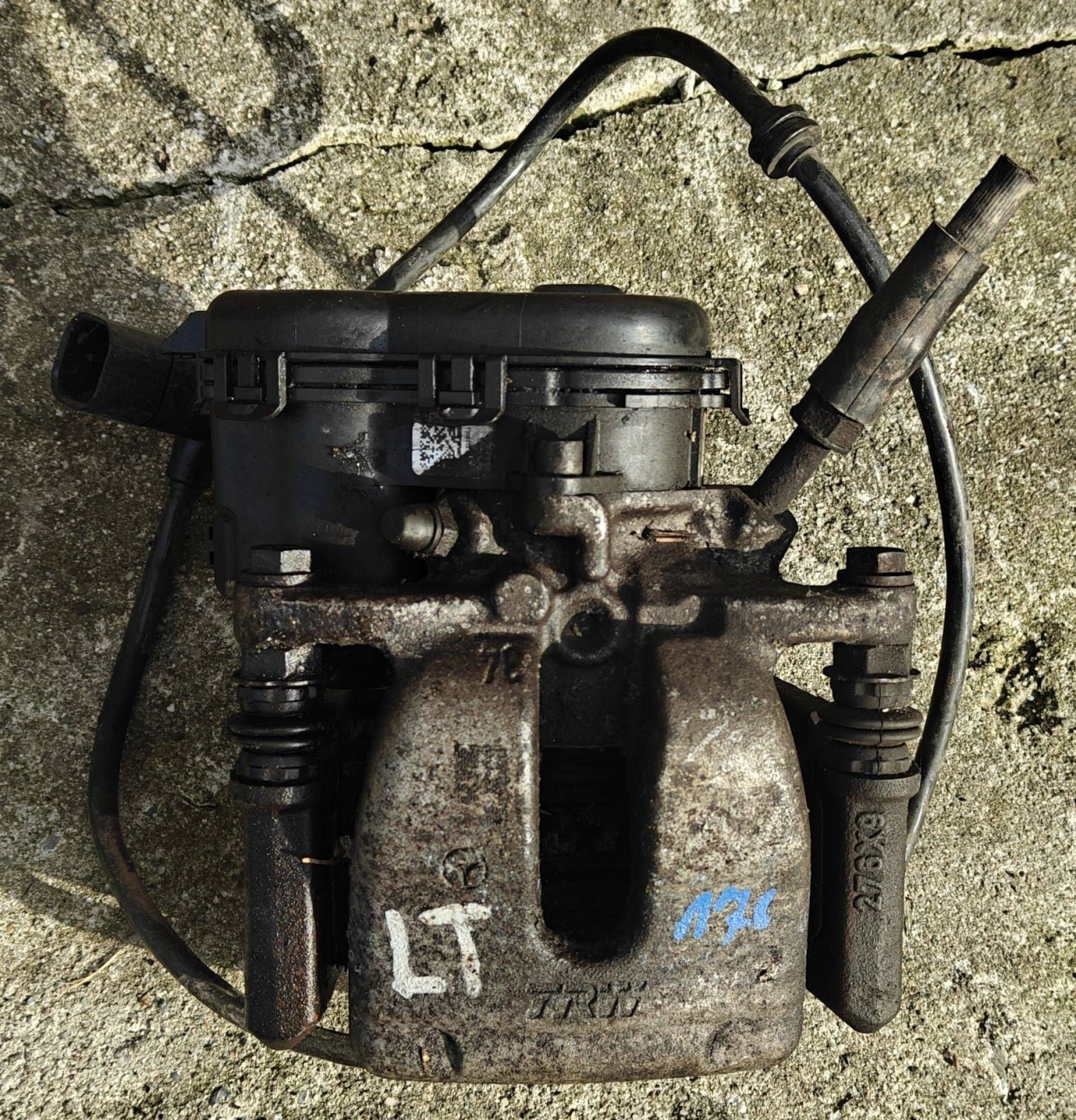 Mercedes-Benz A B class 176 246 W176 left rear rear part caliper brake