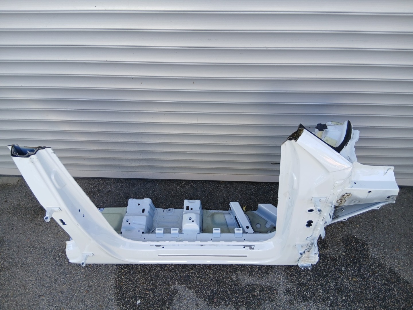 AUDI Q5 80A quarter threshold pillar right front LS9R
