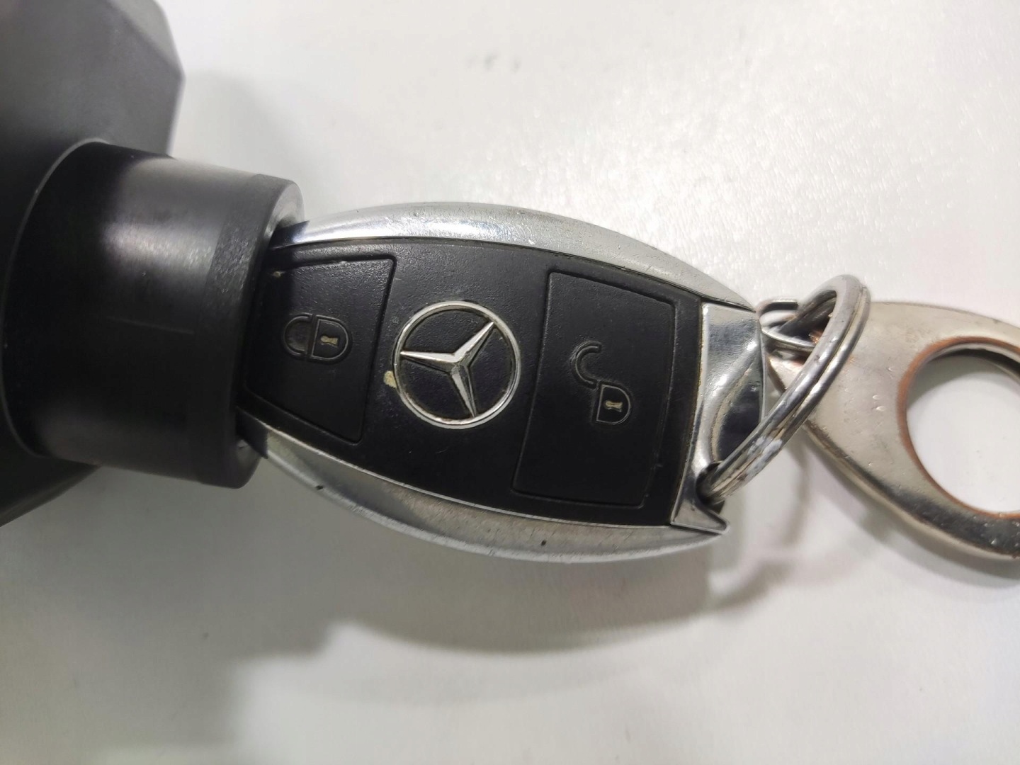 ignition key PILOT MERCEDES B-KLASA W246 2011-2014 A2469059900