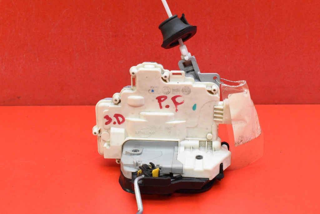 lock door right front front EU AUDI A3 8P 3D HB LIFT 04-08