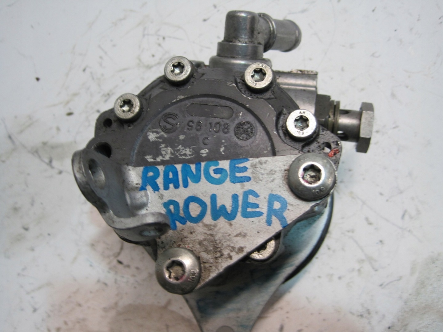 servo pump RANGE ROVER 7696974131