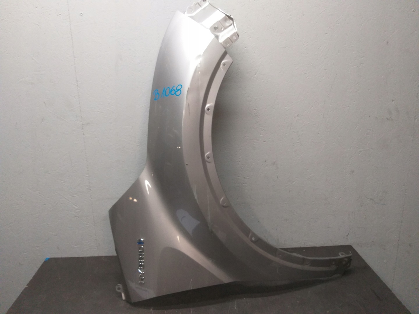 FENDER FRONT RIGHT TOYOTA CHR