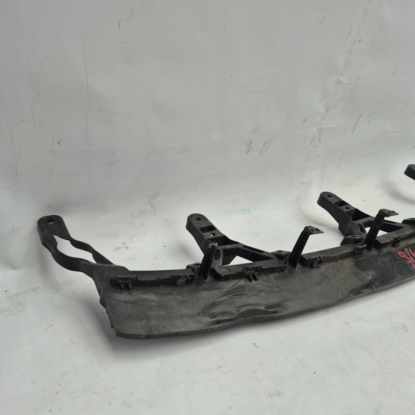 PORSCHE MACAN and 1 14-24 console sider pillar of a bumper front