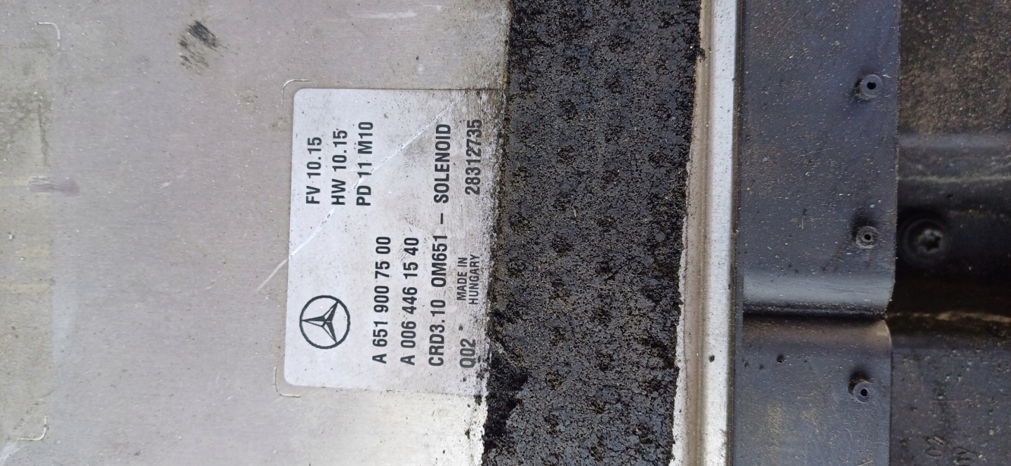 MERCEDES W204 W212 2.2 CDI control unit computer A6519007500