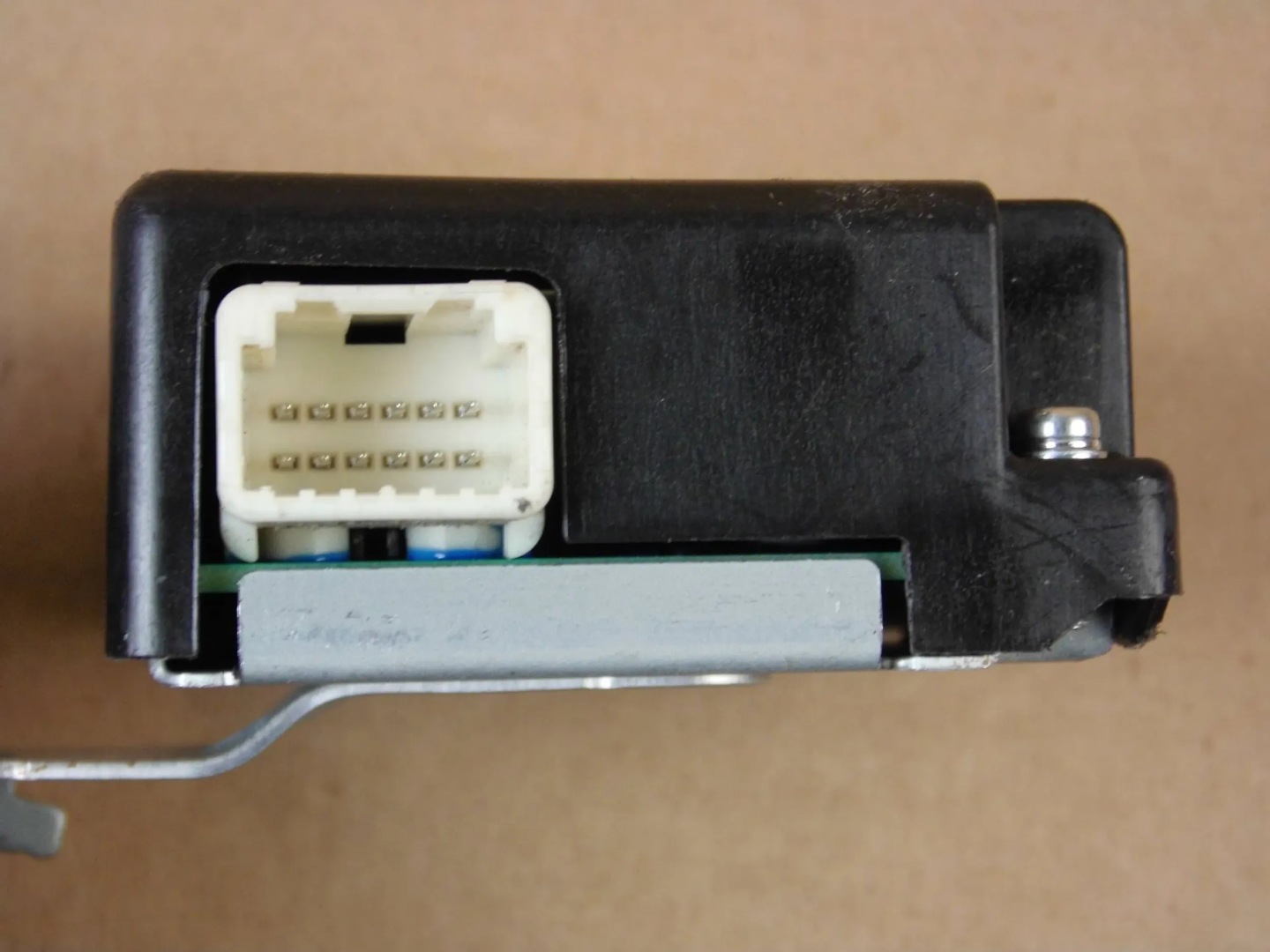TOYOTA YARIS IV MODULO CENTRALINA PRESSIONE W OPONACH KEY TPMS 897B0-K0010