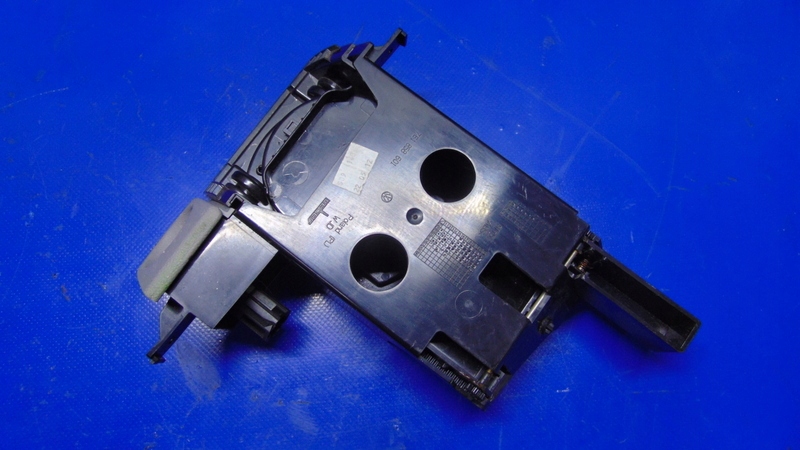 bracket for KUBEK VW TRANSPORTER T5 03-14R