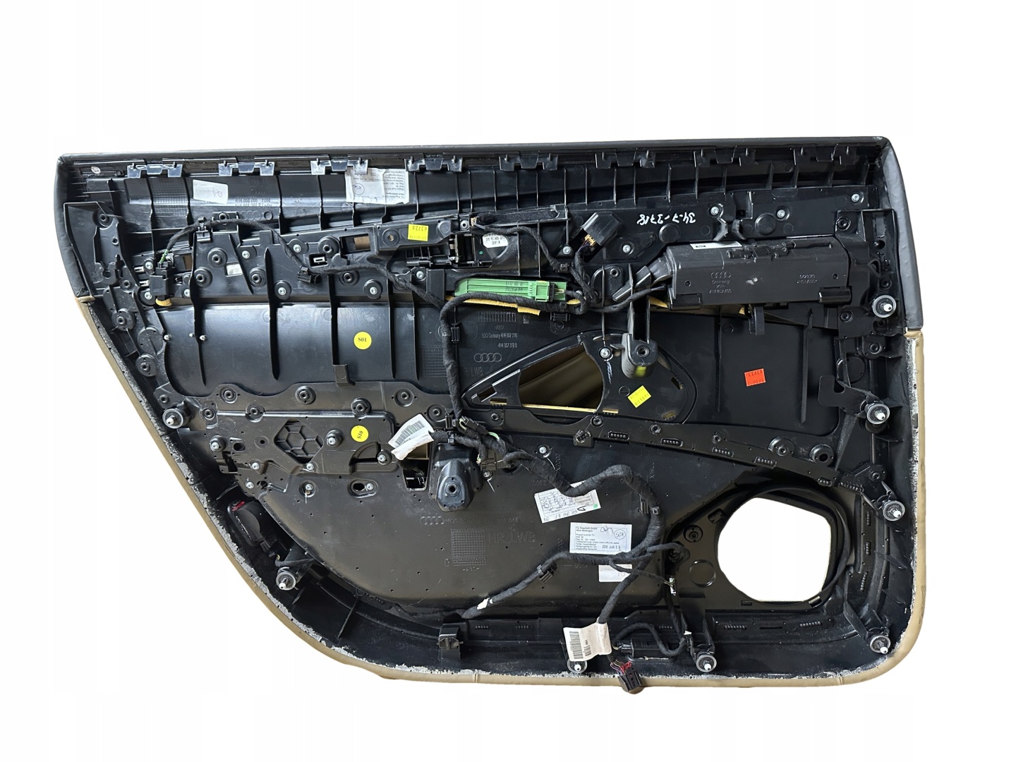 AUDI A8 4H D4 LONG side door right rear part design SELECTION
