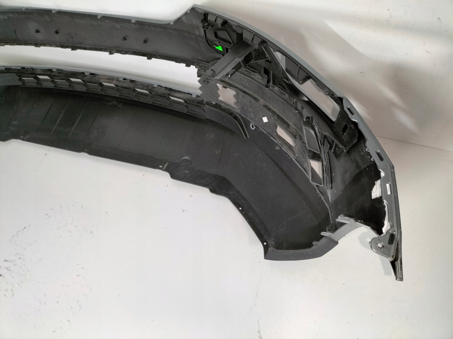 Frontstoßstange vorne SKODA KAROQ 17