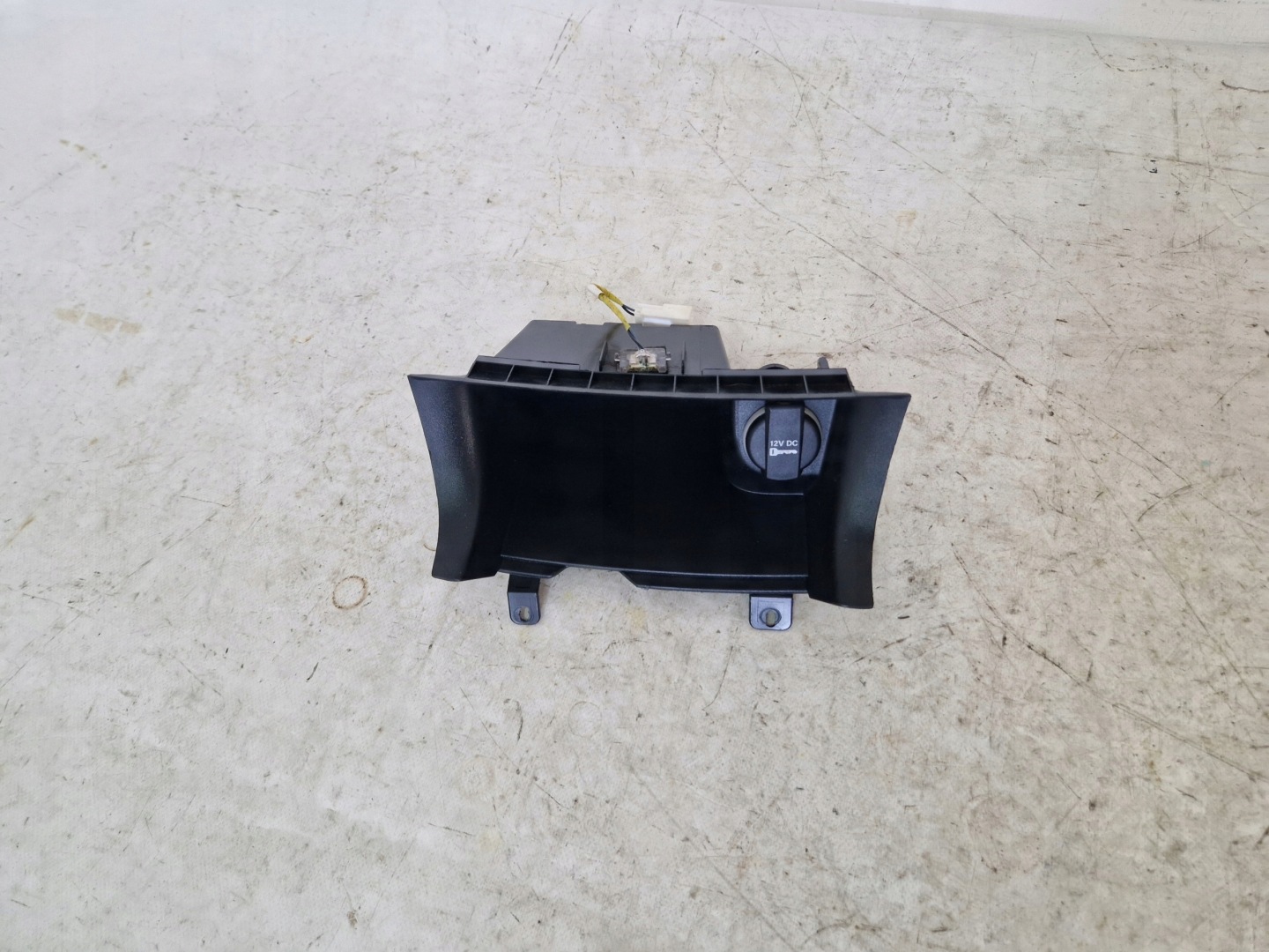 DODGE CHARGER 2019 passenger compartment adapter 12V L0199025AB S5VN15DX9AB