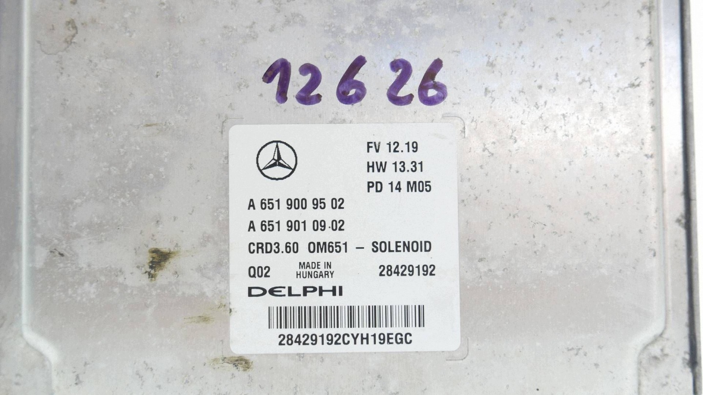 computer control unit of the engine ECU MERCEDES A W176 CLA W117 2.2 CDI A6519009502