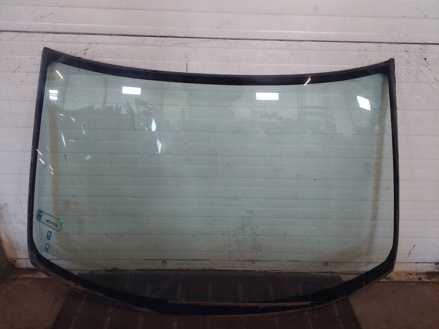 vetro parabrezza MAZDA 323F BA 5D MAZOWSZE