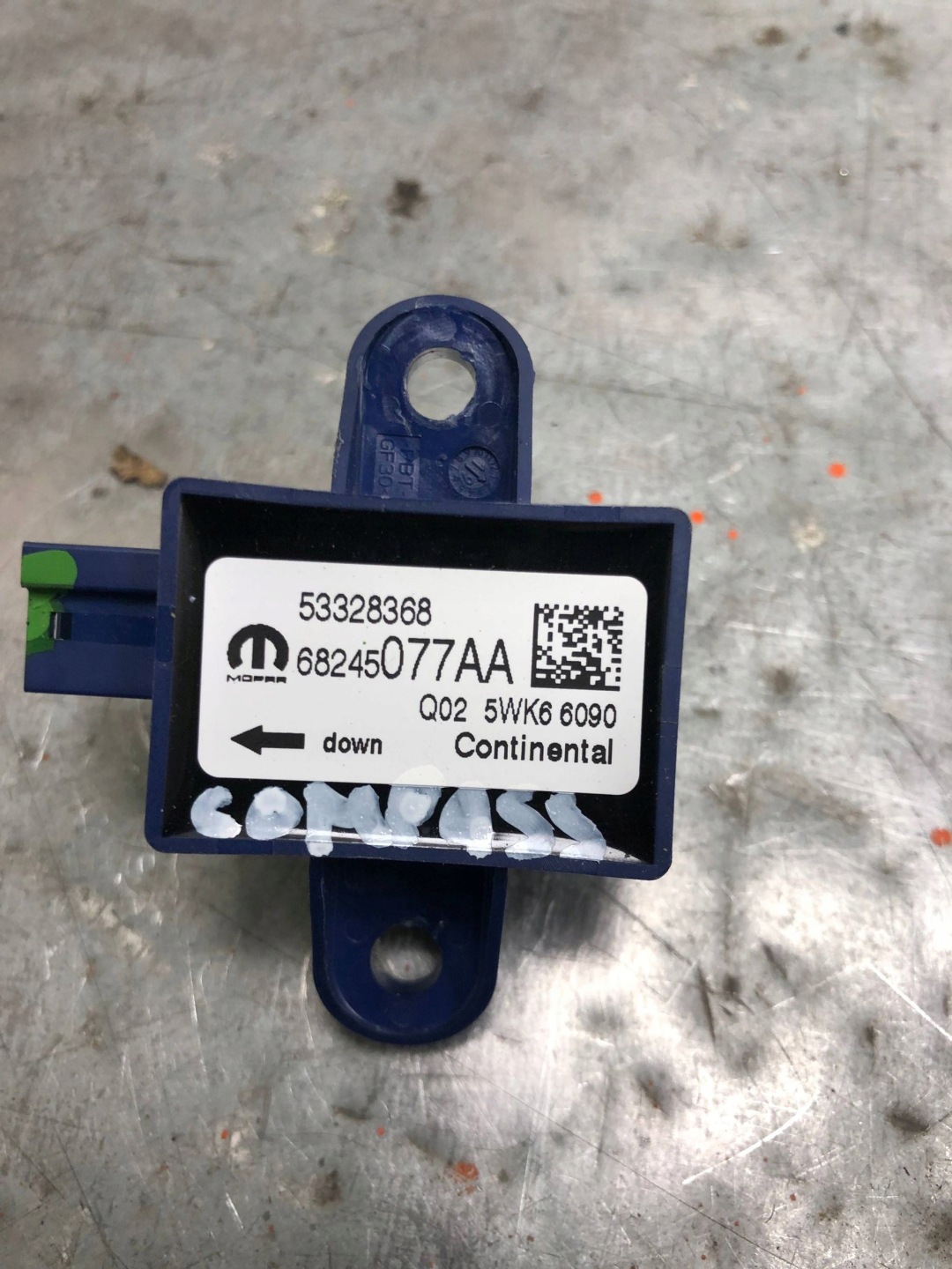 Crashsensor Drucksensor JEEP COMPASS II 68245077AA