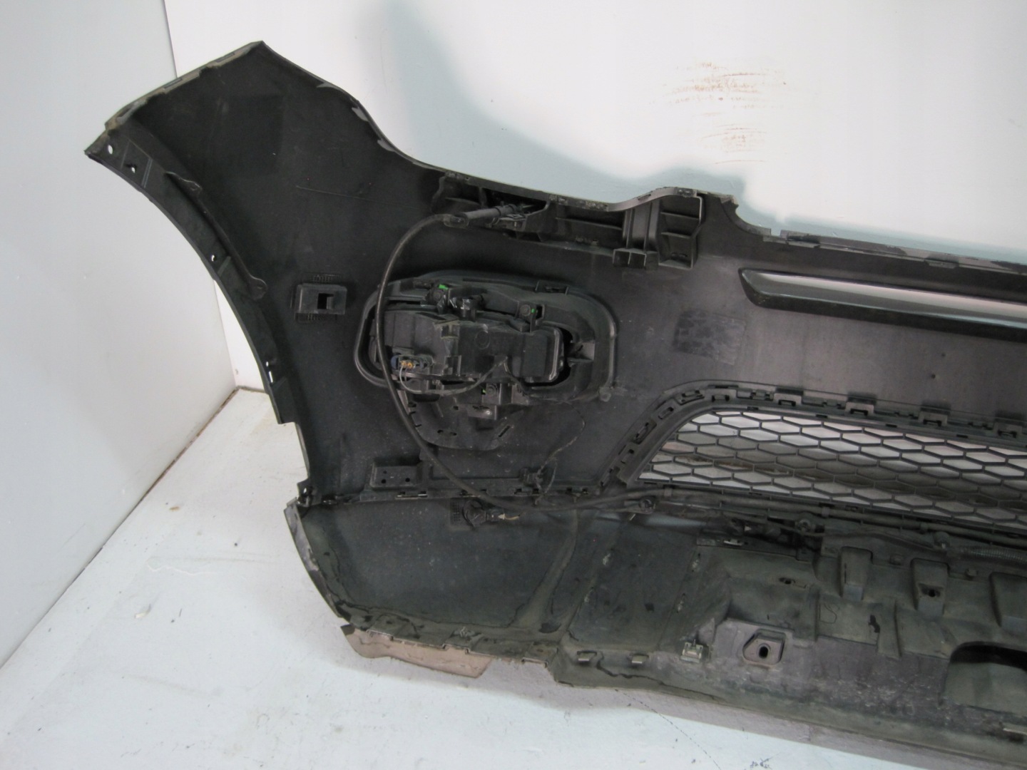 bumper LAND ROVER DISCOVERY SPORT 4X PDC XENON 17R front front