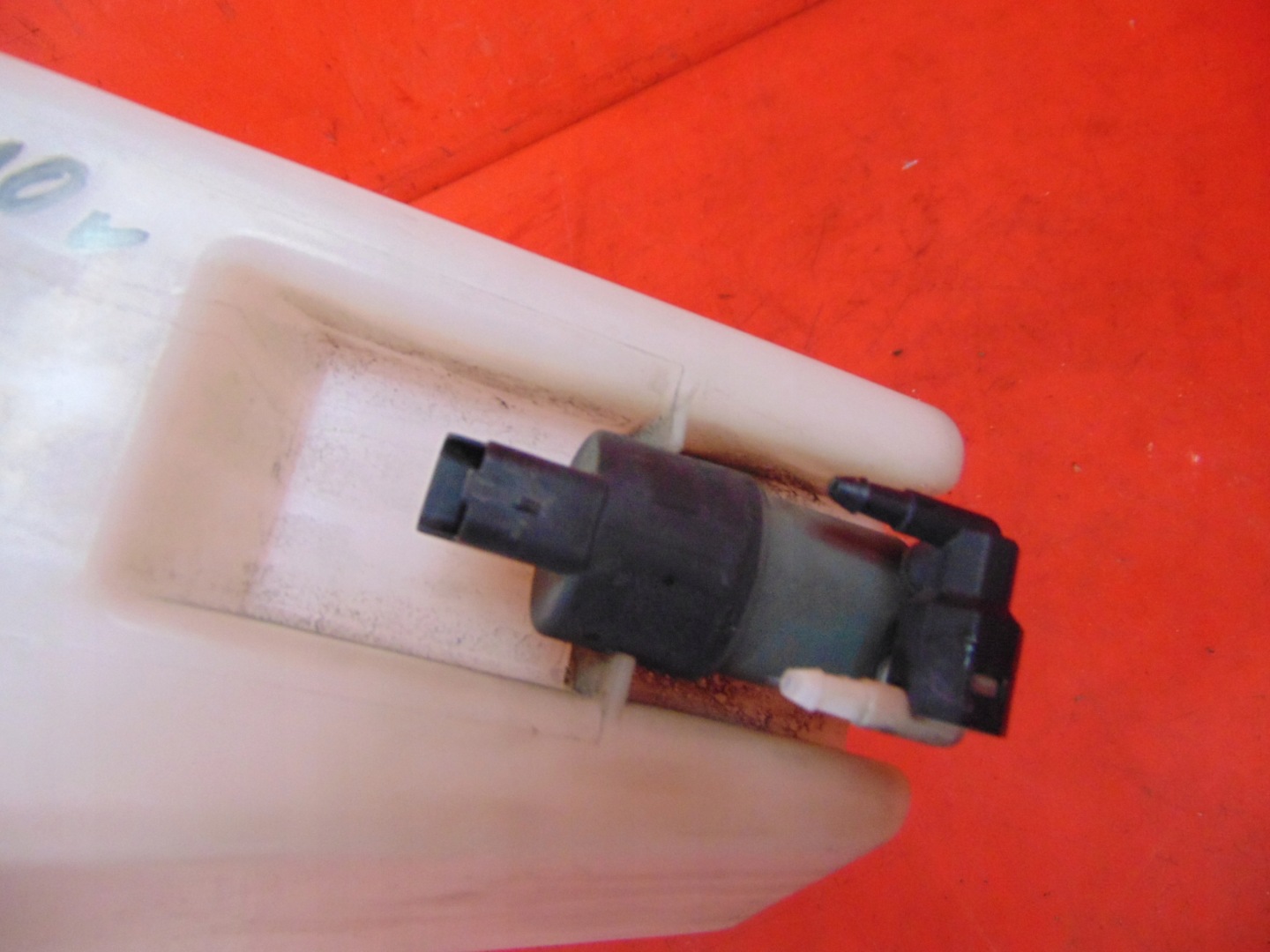 NISSAN MICRA K13 IV washer fluid tank