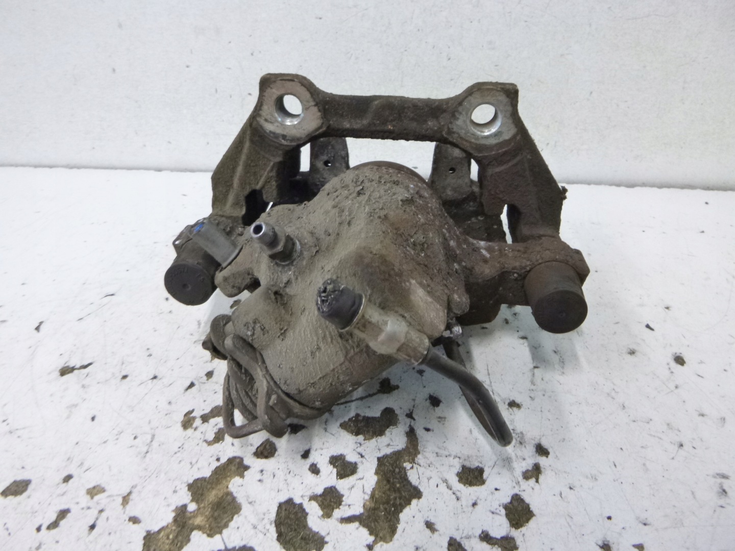 caliper brake rear part left RENAULT LAGUNA III 07-15 592