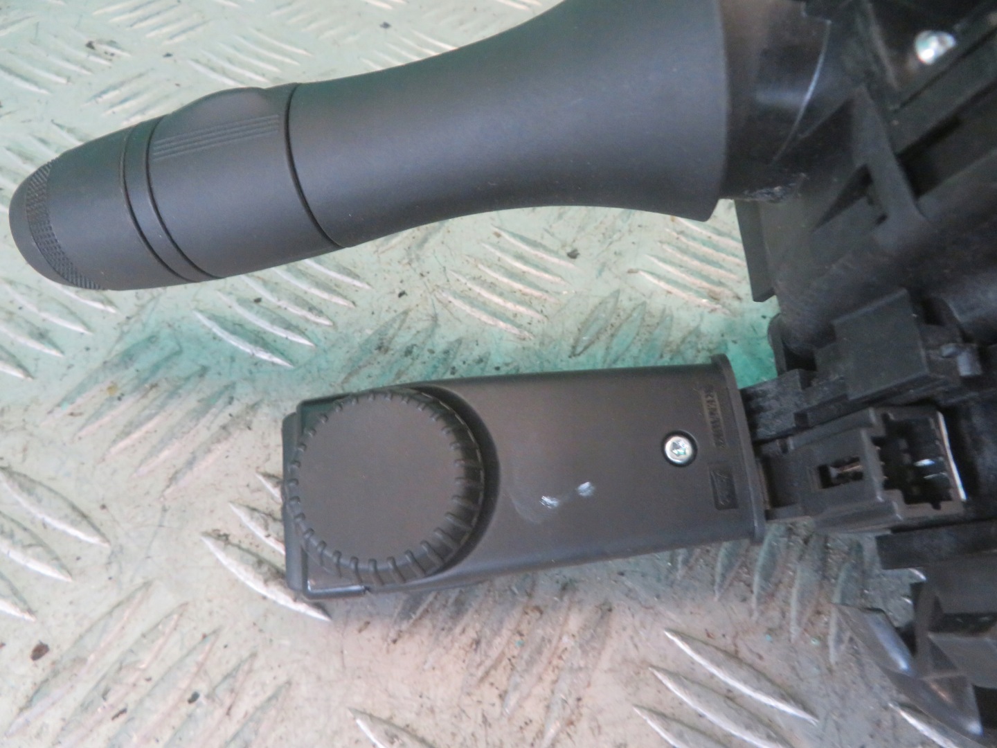 DEVIO LUCI TERGICRISTALLO TERGI RENAULT TRAFIC 24R 255673302R
