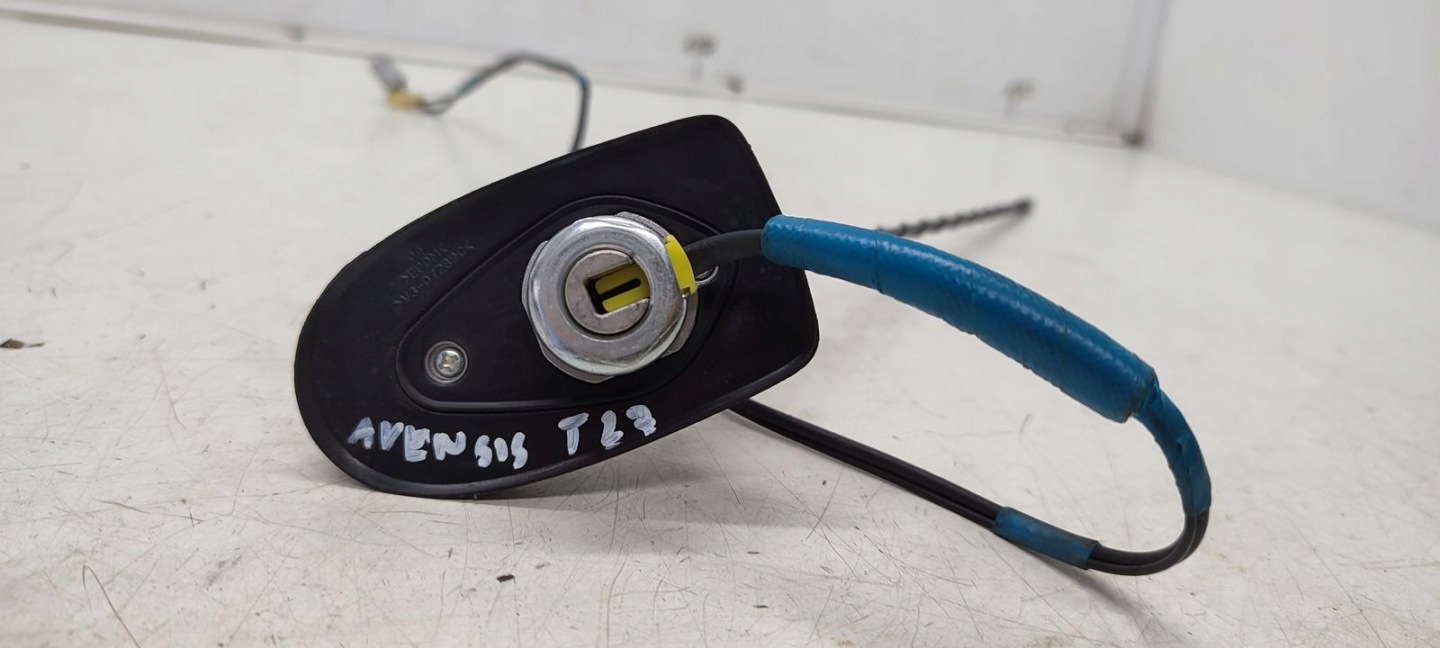 antenne dach Toyota Avensis T27