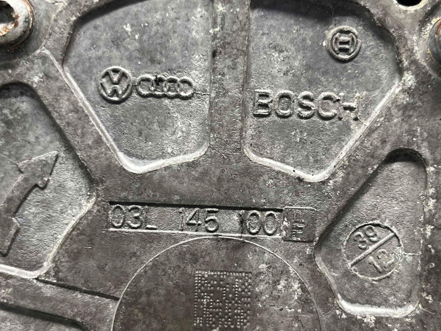 Pompa VACUM VAKUM AUDI A4 B8 03L145100