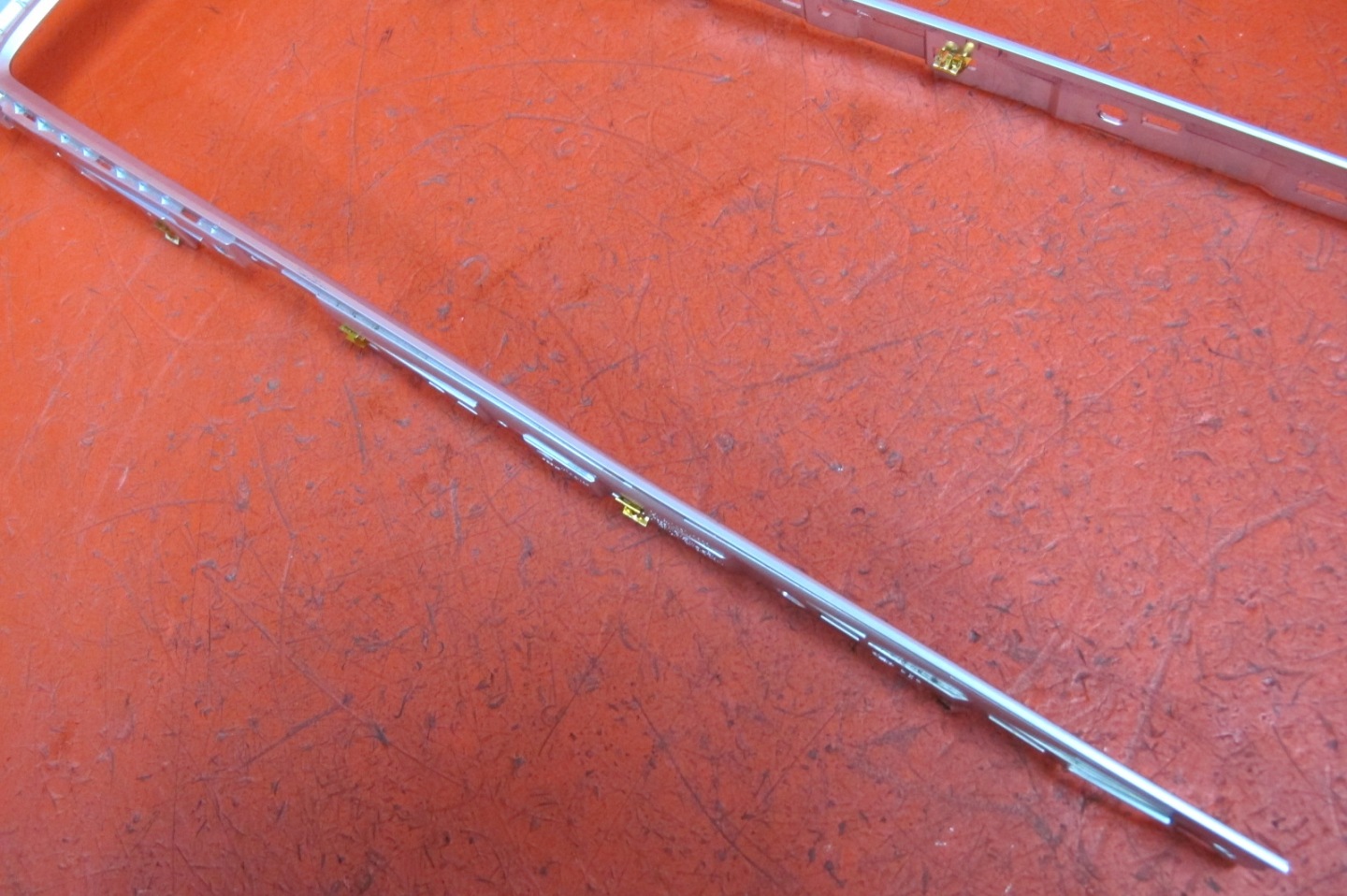 Tesla MODEL Y frame holder TUNELU SRODKOWEGO 1755548-02-A