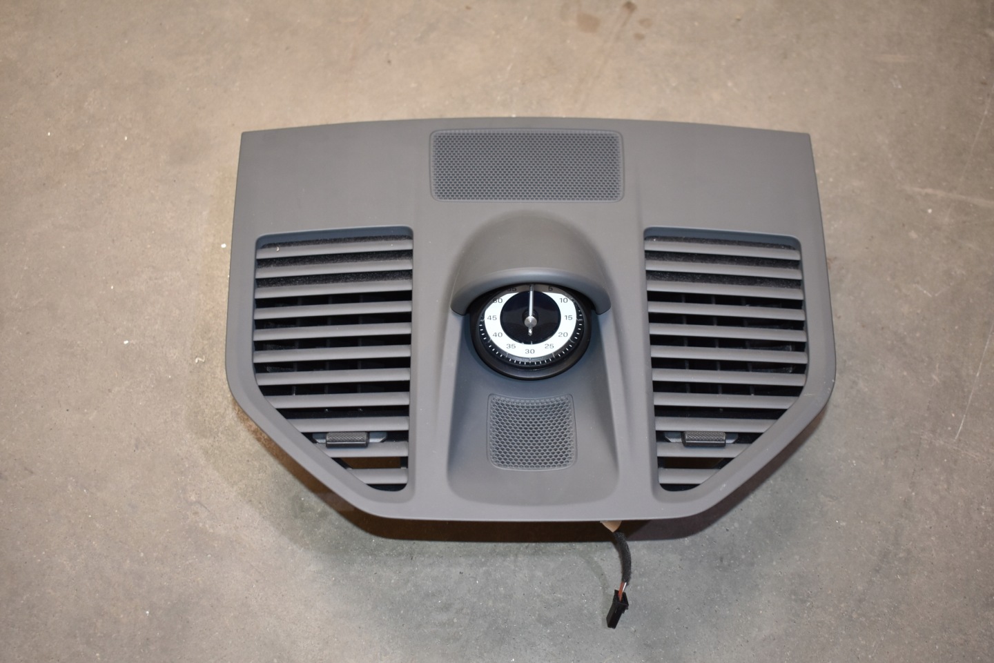 IDEALNA Grille Console STOPER PORSCHE 992 1