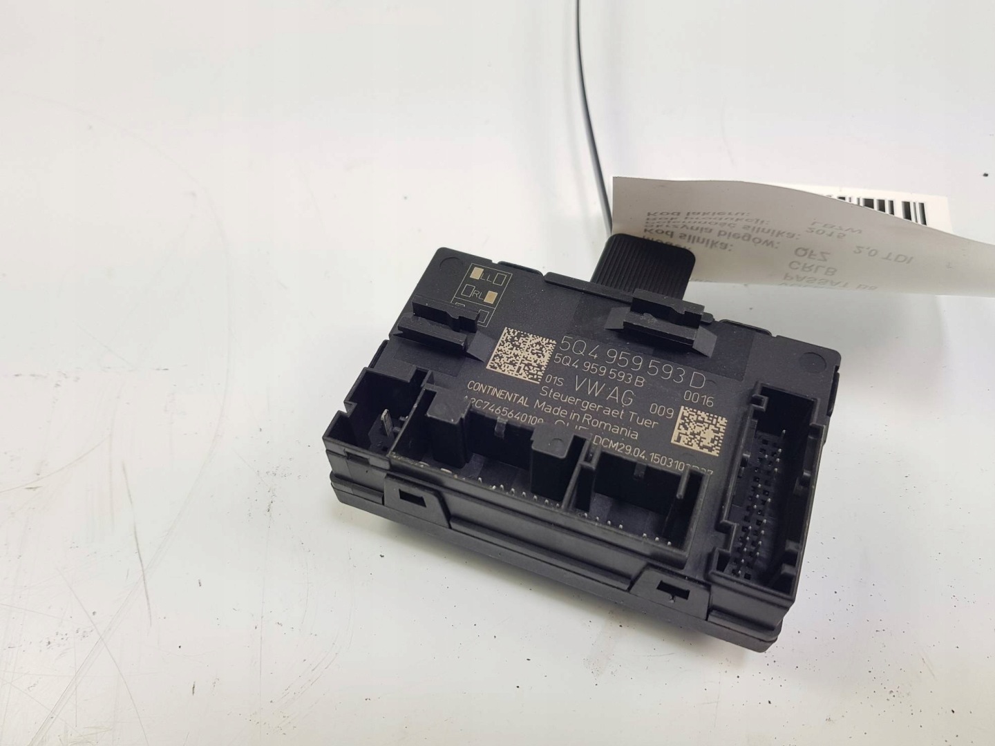 module 5Q4959593C VOLKSWAGEN PASSAT B8