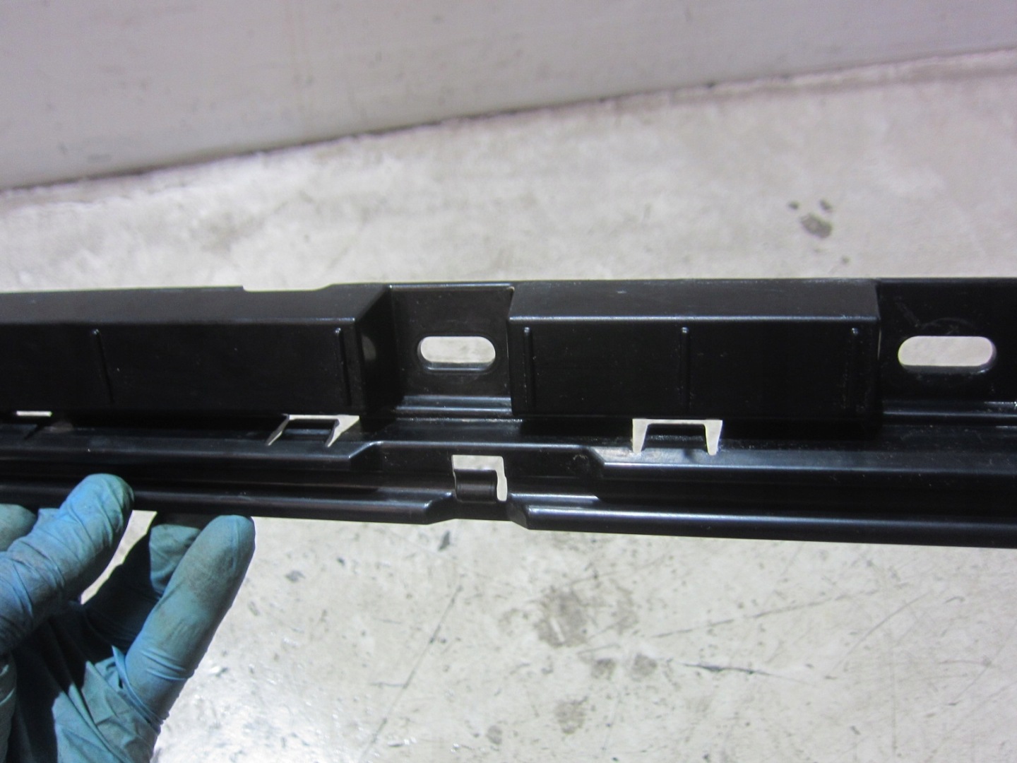 BMW F02 bracket console holder support of the threshold left side 51777187101