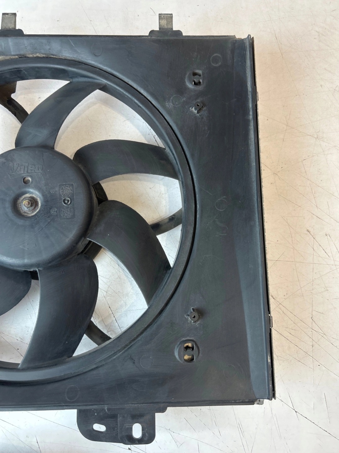 obal ventylátora ventilátor Peugeot 208 a Citroen C3 II 1.2