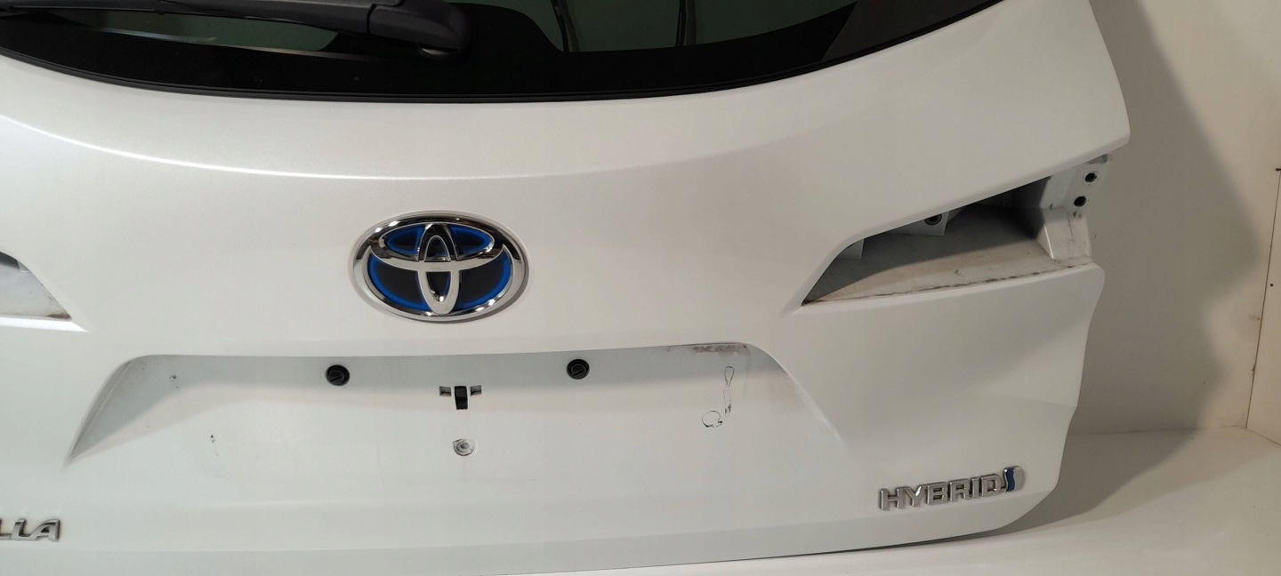 Toyota Corolla E21Kombi 2023 rear trunk door boot 089 (H190)
