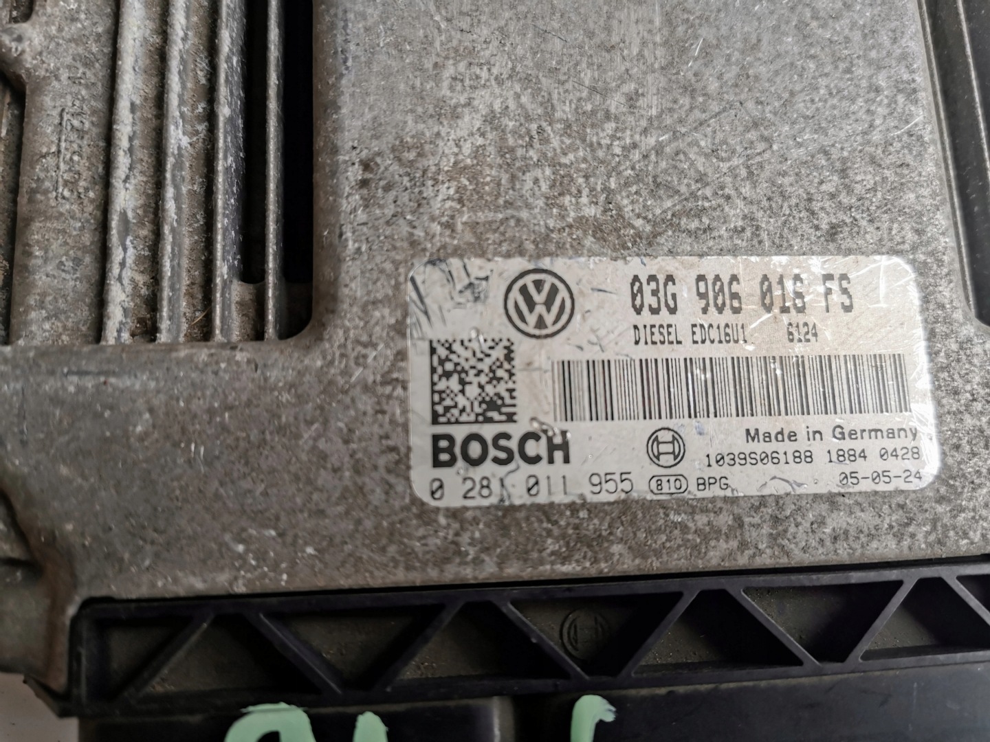 VW GOLF 1.9TDI 0281011955 03G906016FS Computer ECU