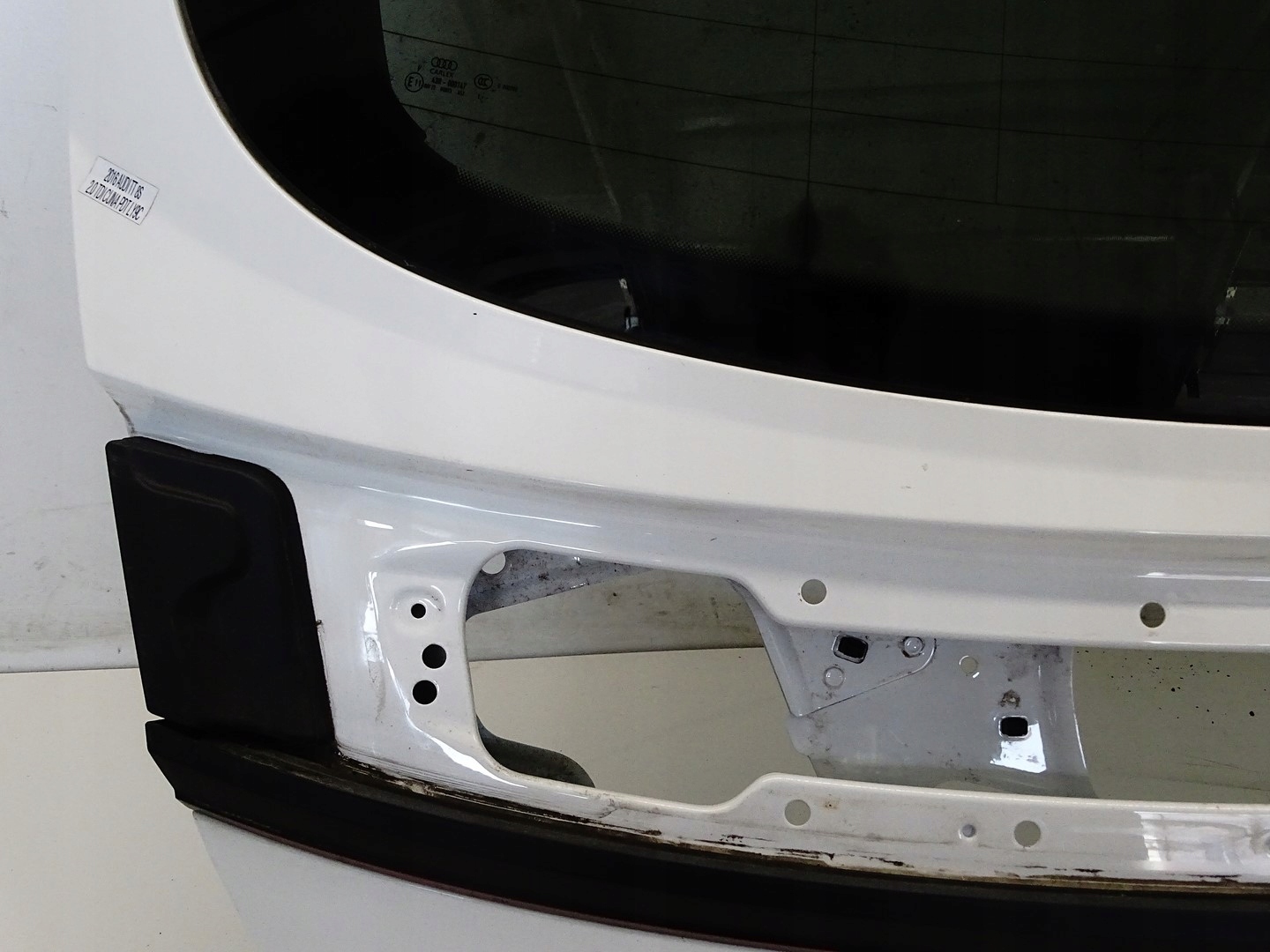 trunk door cover boot window rear part rear AUDI TT 8S LY9C