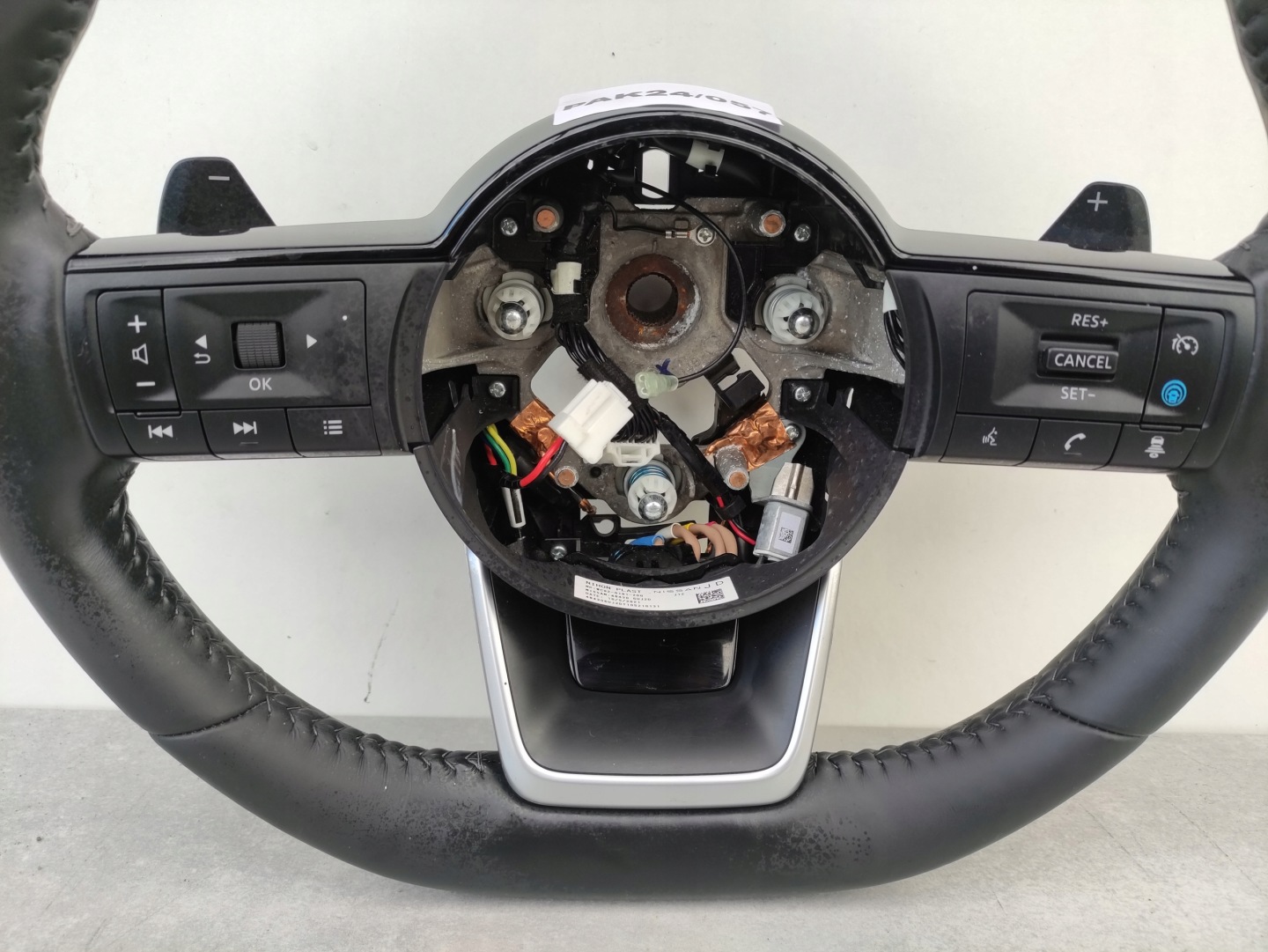 NISSAN QASHQAI J12 2021-2024 ROK LENKRAD ORIGINAL MULTI PAK24/057