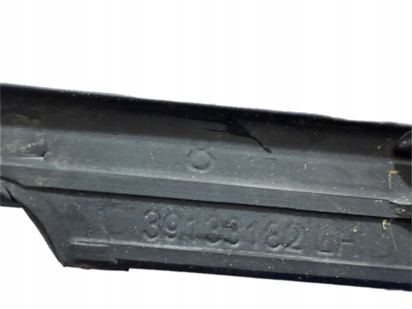 moulding dust gasket PARAPET door windows left front ASTRA K V HB