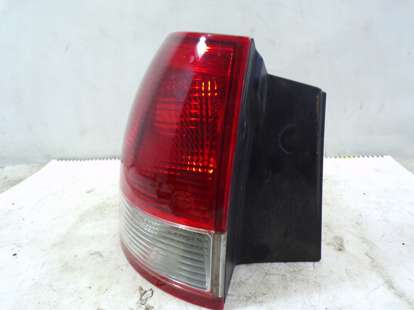 light rear rear part left OPEL VECTRA C KOMBI (7)