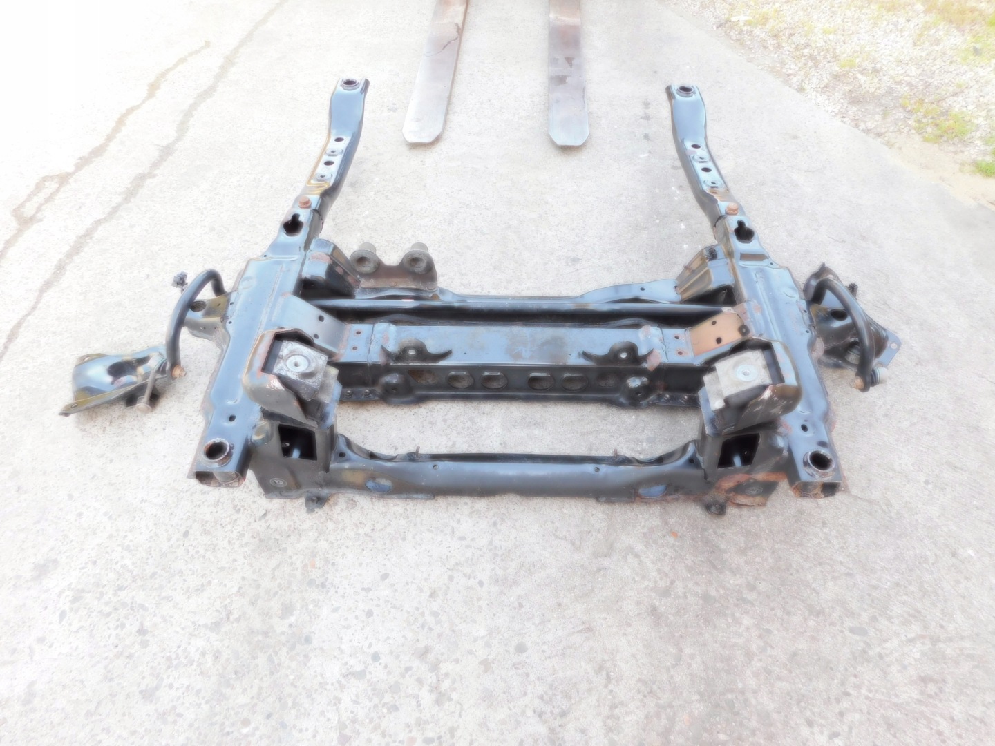 Mercedes Sprinter 906 VW CRAFTER sususpension axle beam axle beam front LADNY