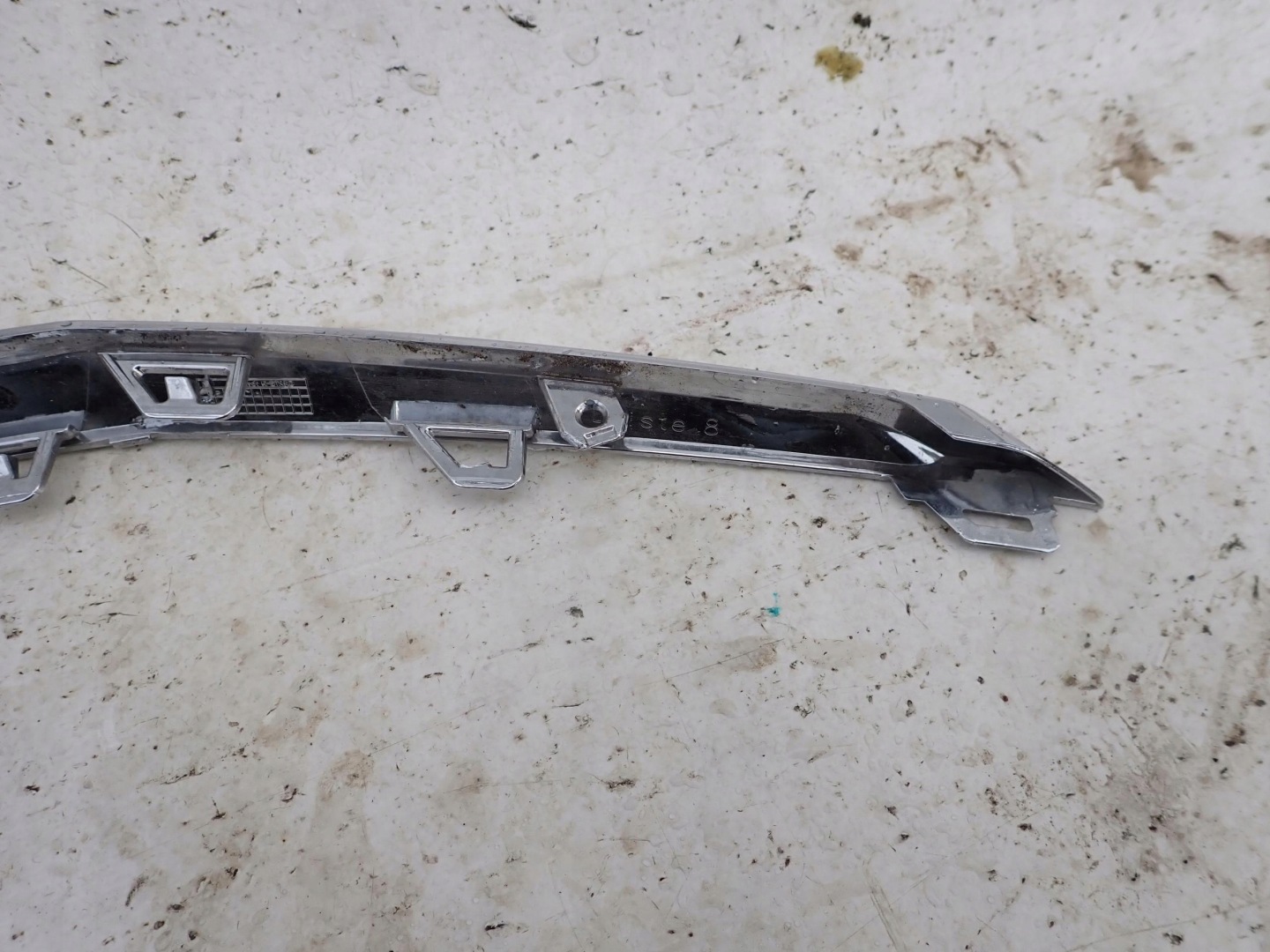 VW T6 LIFT 7LA 19- moulding CHROM GRILLA