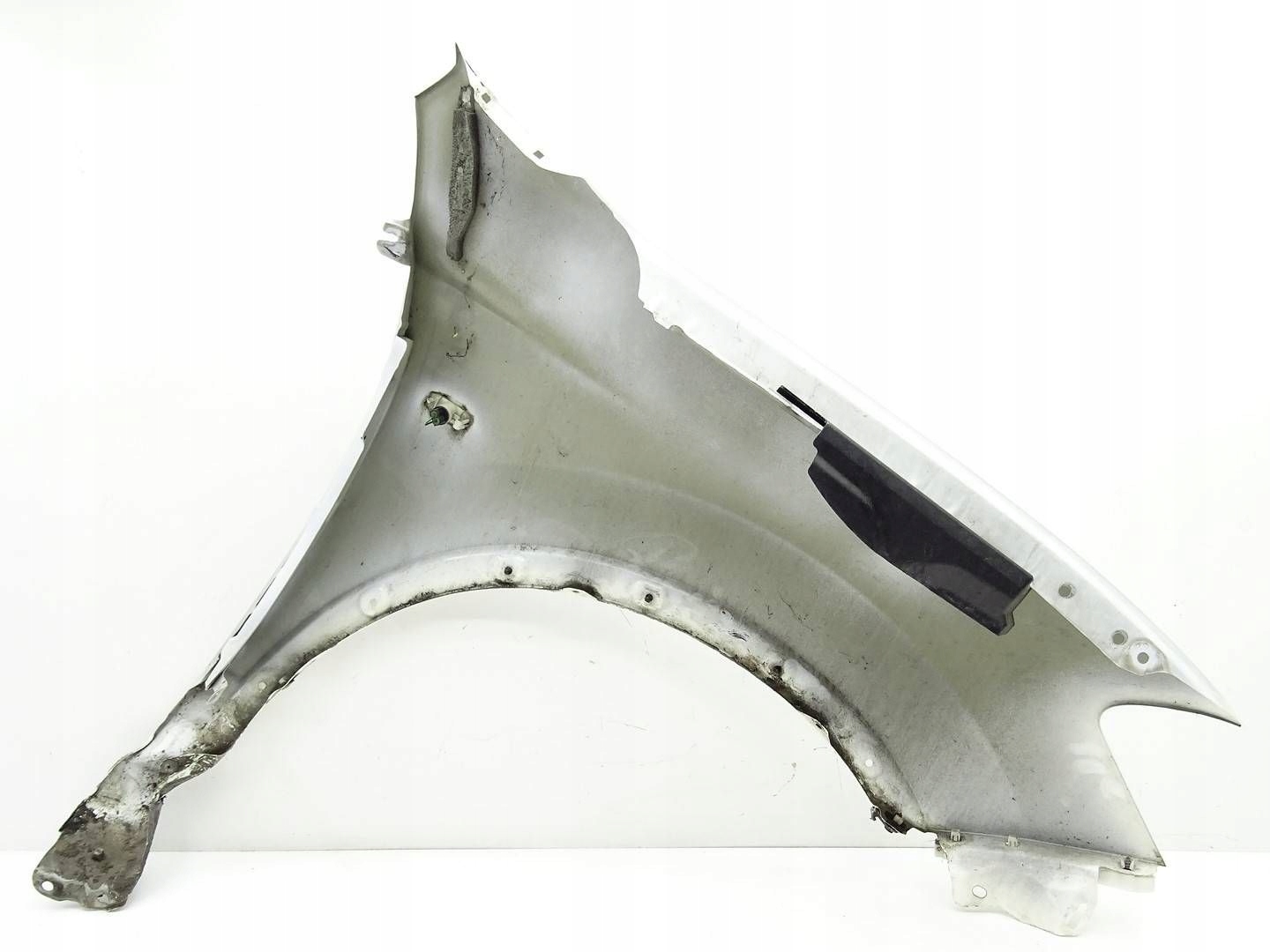 fender left front front NISSAN QASHQAI J10 LIFT BIALY