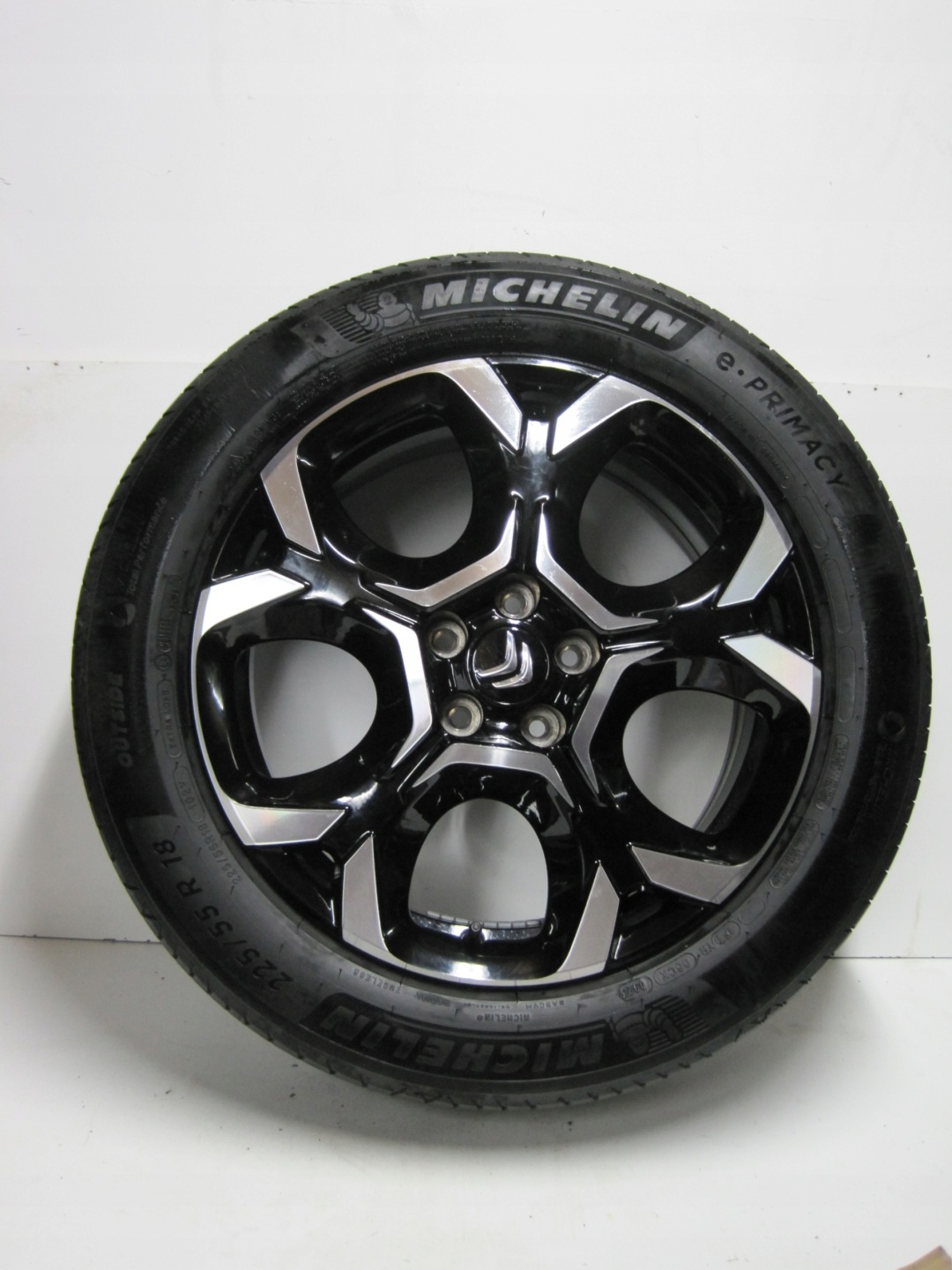 wheels discs tyres CITROEN C5 AIRCROSS R18 23r
