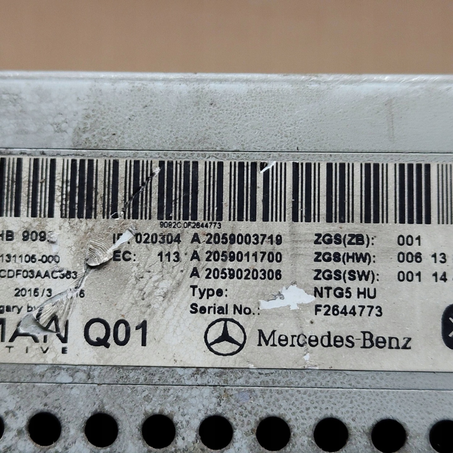 Stacja multimedialna Mercedes-Benz C W205 A2059003719