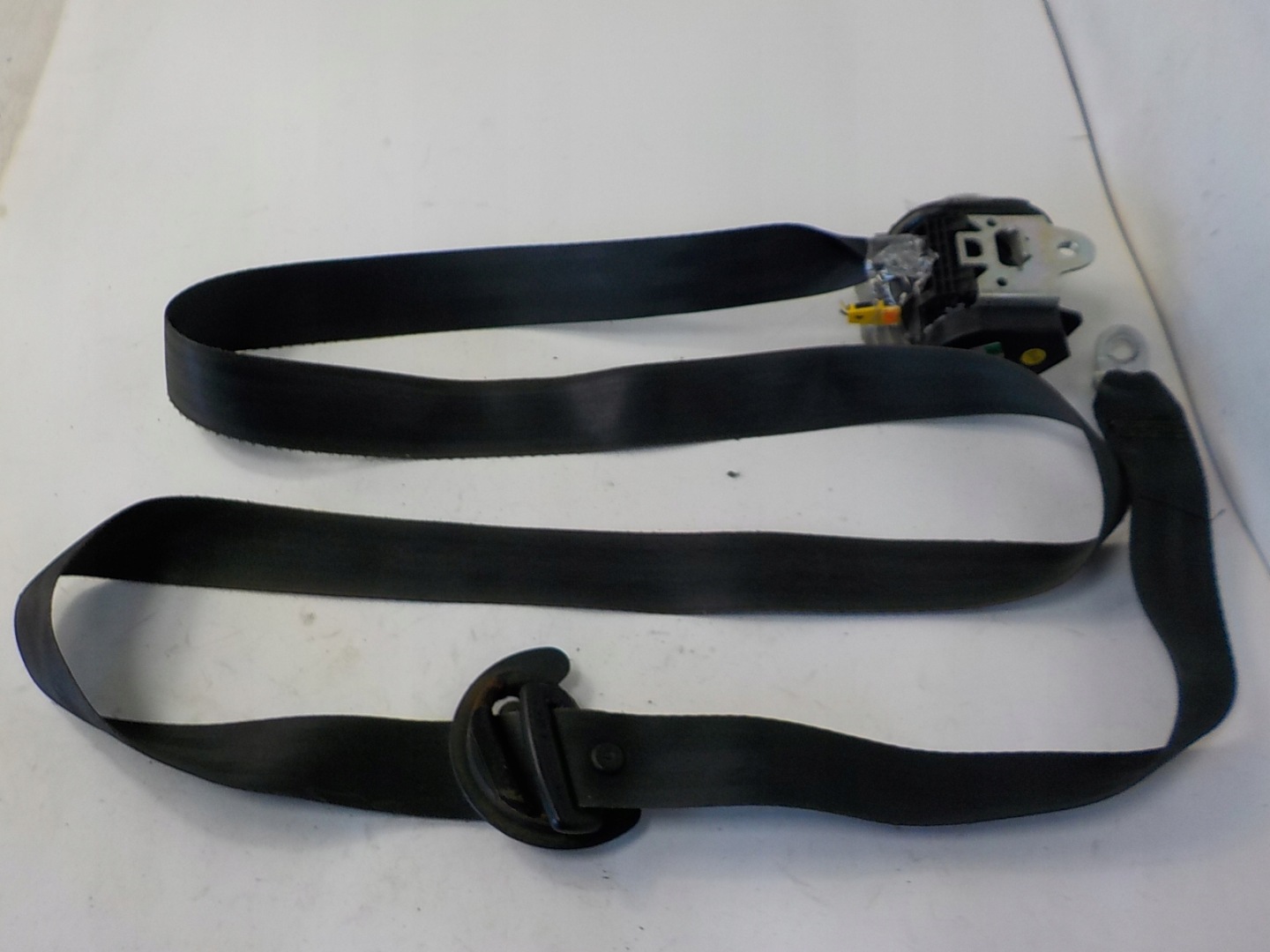 VW GOLF VI tension belt safety right front 1K4857706BK