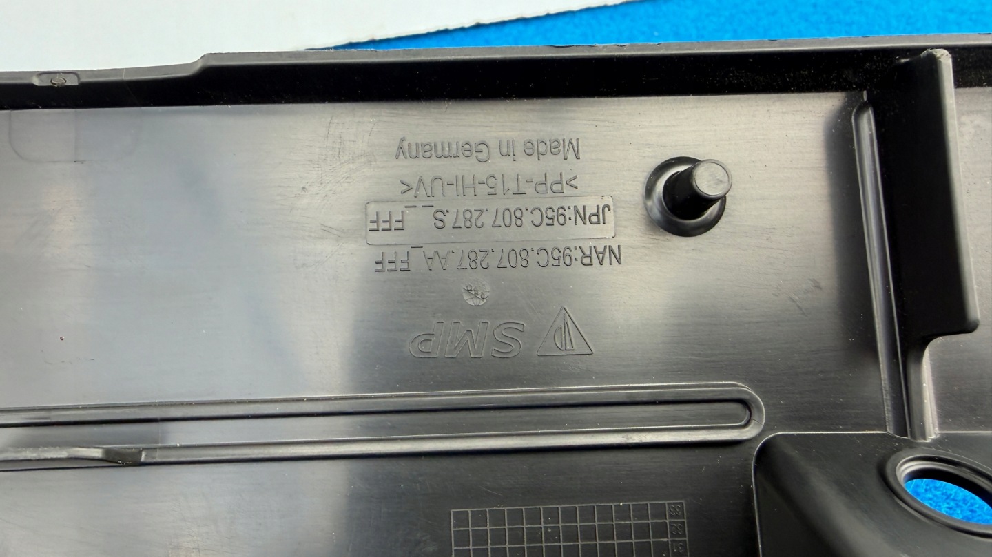 PORSCHE MACAN 95C holder signs front pad bracket K129/69LQ