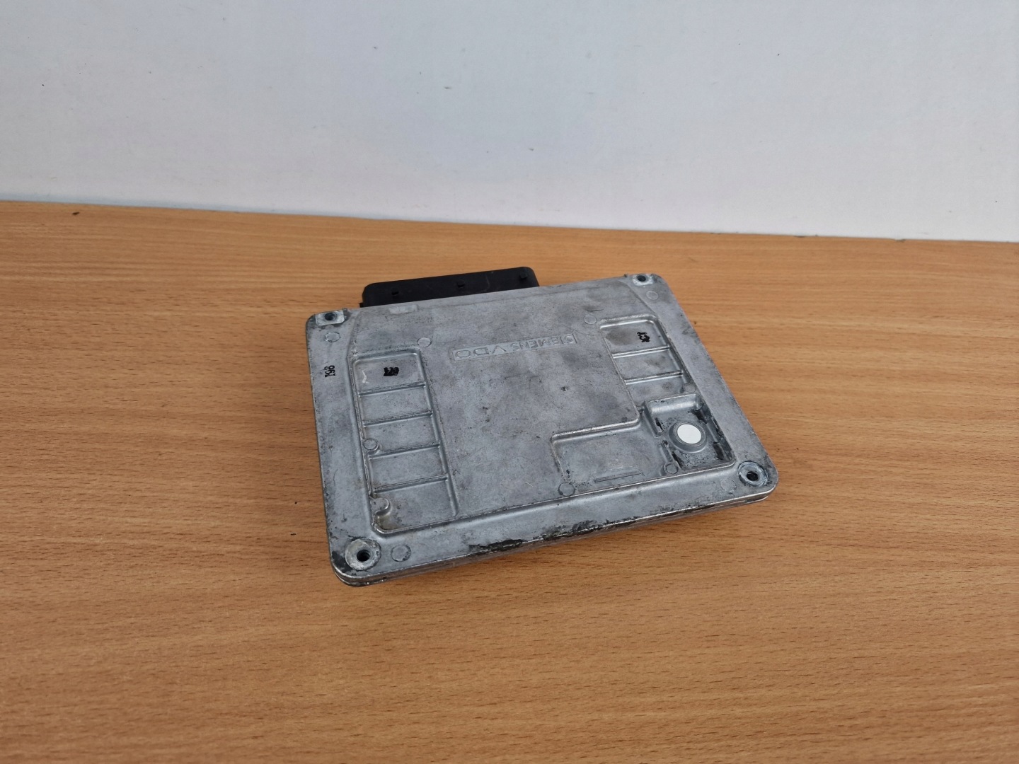 VW TOUAREG 7P computer control unit REDUKTORA module