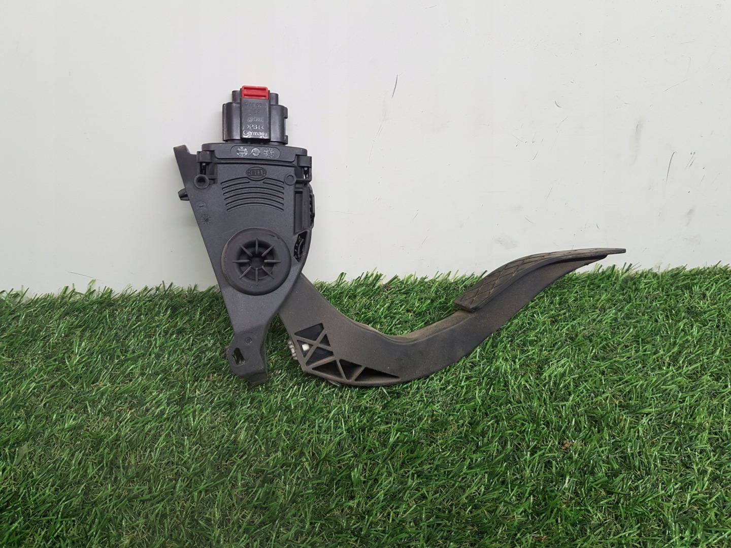 Gaspedal AUDI A6-C7 8K1723523A