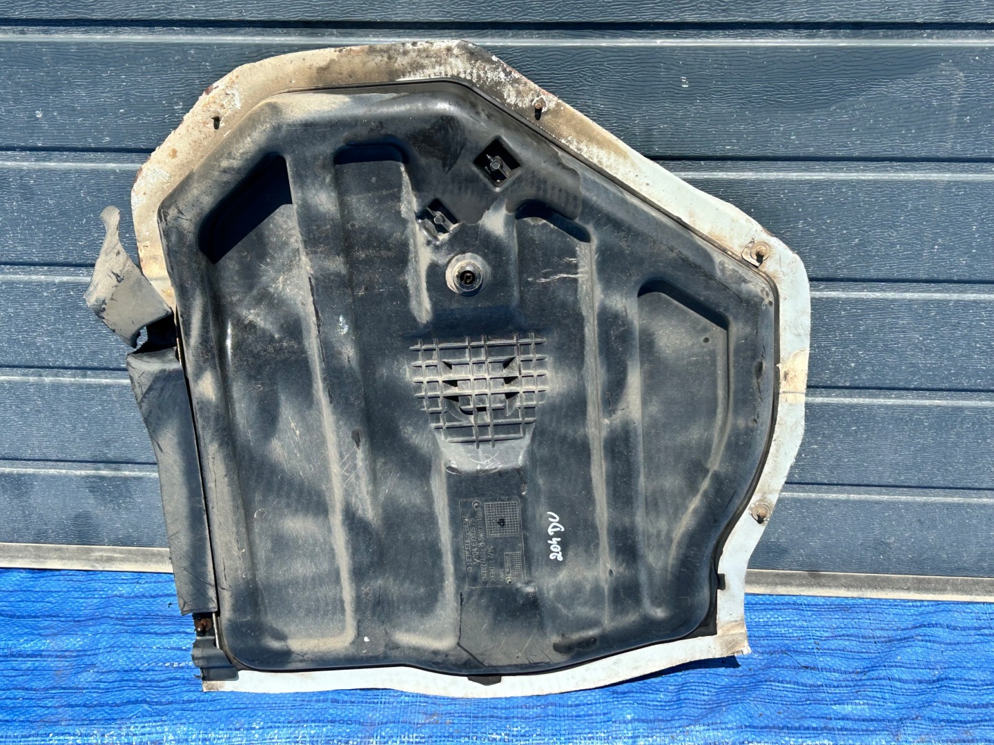 MERCEDES W207 W204 sump floor boot