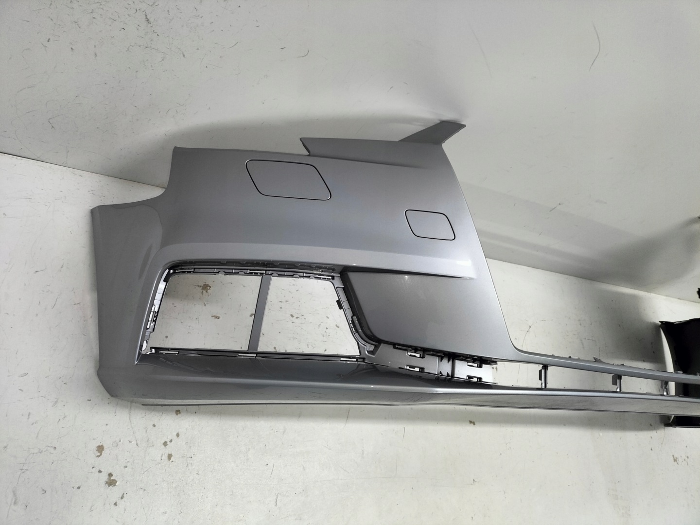 FRONTSTOSSSTANGE VORNE AUDI A3 8V LIFT 16- HB