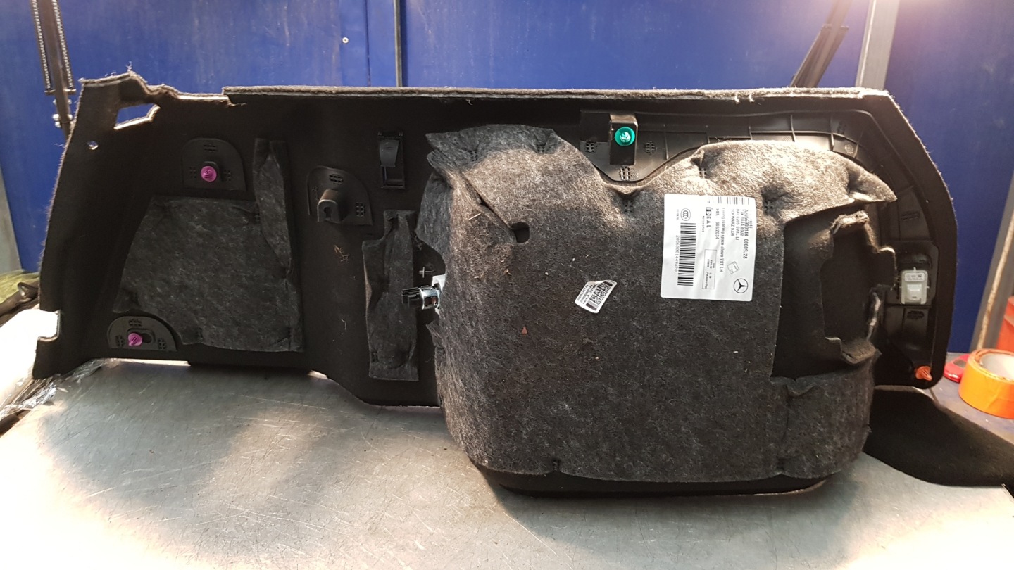 MERCEDES C W205 boot upholstery A2056900144 9J28